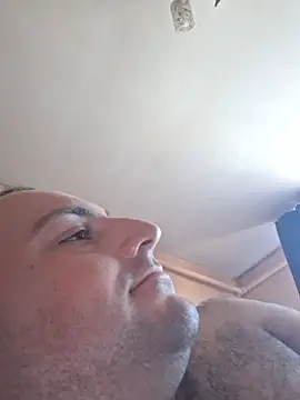 StrictBobby's Webcam Show