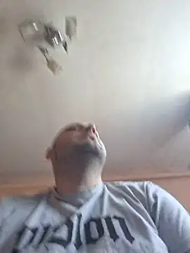 StrictBobby's Webcam Show