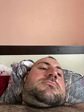 StrictBobby's Webcam Show