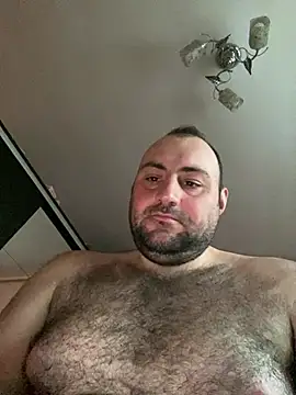 StrictBobby Pertunjukan Webcam