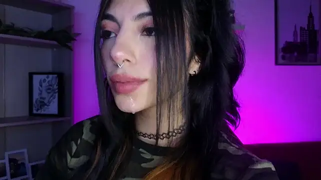 Hollyxx_'s Live XXX Chat