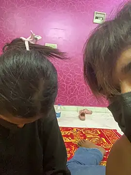 romantic_couple1's Webcam Show