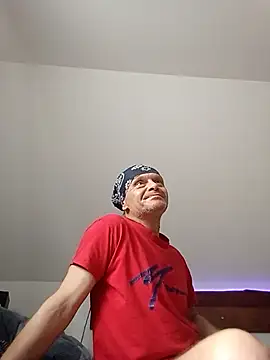 Show de INVISIBLEKUBA na webcam
