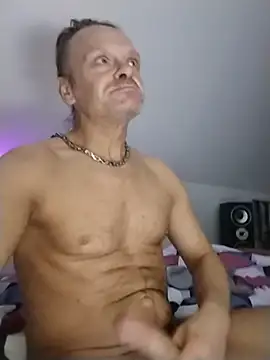 INVISIBLEKUBA Шоу с уебкамера