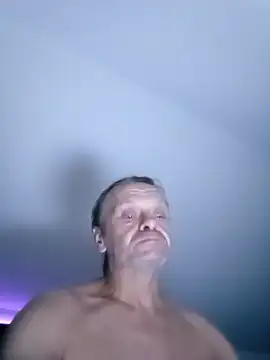 INVISIBLEKUBA Шоу с уебкамера