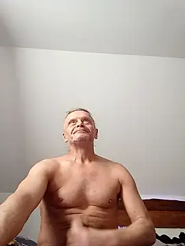 INVISIBLEKUBA's Webcam Show