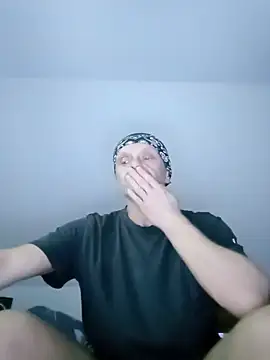 INVISIBLEKUBA Webcam-Show