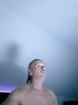 INVISIBLEKUBA Webcam show