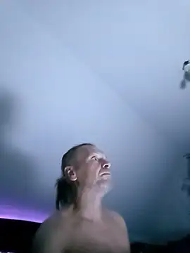 INVISIBLEKUBA – webcam-show
