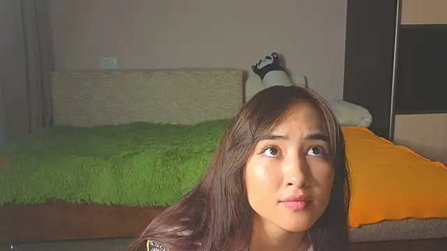 Chat +18 de SakuraVelvet ao vivo