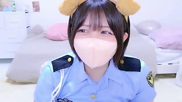 Show modela Hinata_Sun na web-kameri