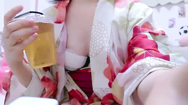 Hinata_Sunのウェブカメラショー