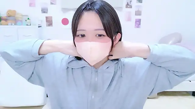 Hinata_Sun 在線直播表演