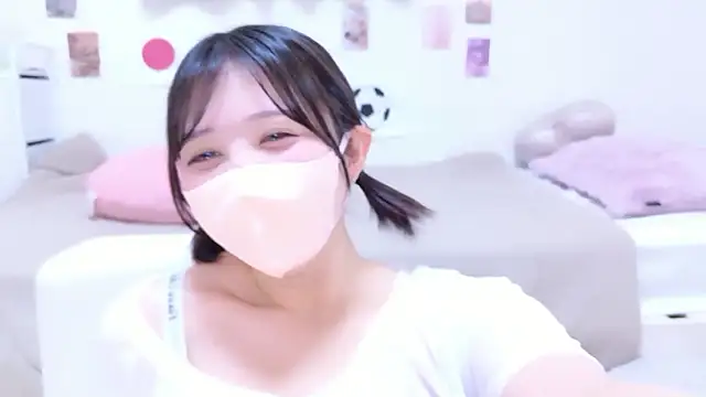 Živý XXX chat Hinata_Sun