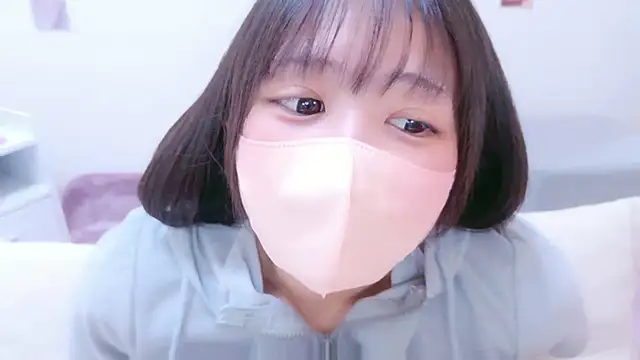 Hinata_Sunのウェブカメラショー