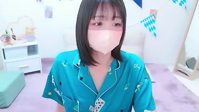 Hinata_Sun Adlı Modelin Web Kamerası Şovu