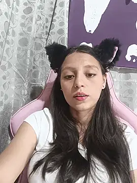 Lahila_ 即時 XXX 聊天