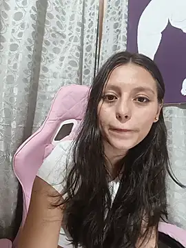 Lahila_'s Live XXX Chat