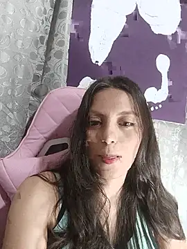 Онлайн чат XXX Lahila_
