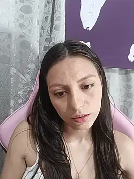 Chat XXX en directo de Lahila_
