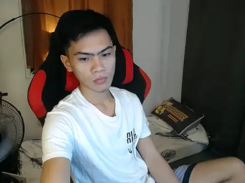 alex_cummer's Webcam Show