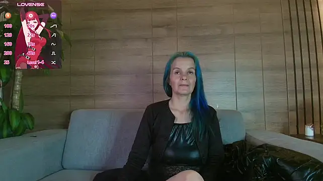 Show modela Susyhot_ na web-kameri