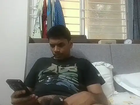 Show modela Bakasur_19 na web-kameri