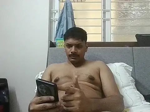 Show modela Bakasur_19 na web-kameri