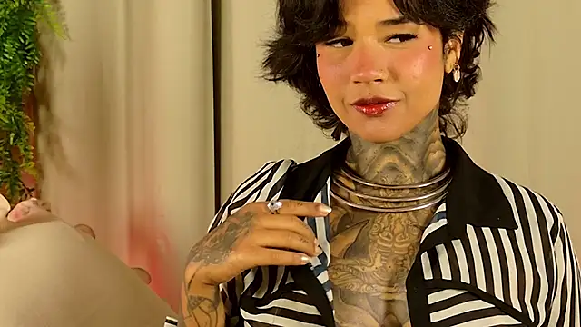 xbigpeach – Naživo XXX chat