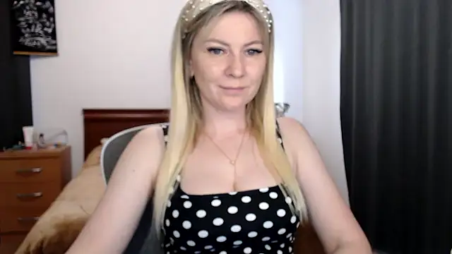 ParadiseAlina Webcamshow