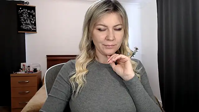 ParadiseAlina's Live XXX Chat