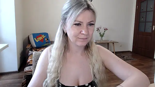 ParadiseAlina's Live XXX Chat