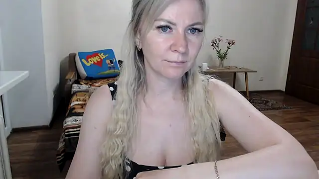 Živý XXX chat ParadiseAlina