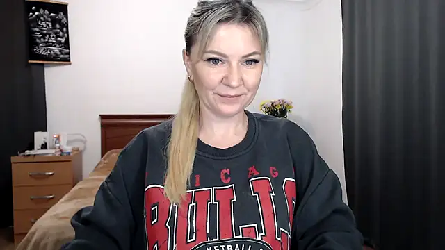 ParadiseAlina's Live XXX Chat