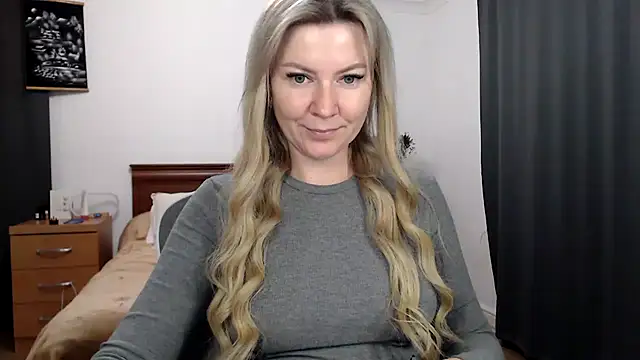 XXX chat uživo modela ParadiseAlina