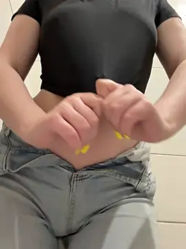 Cumonmme Show in webcam