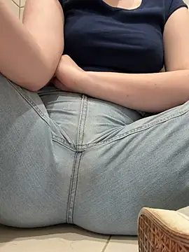 Show modela Cumonmme na web-kameri