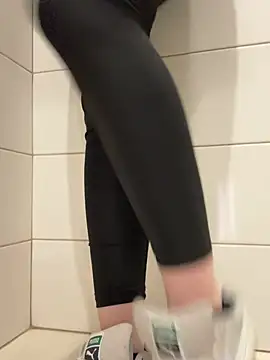 Cumonmmeのウェブカメラショー