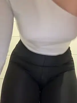 Cumonmme 网络视讯表演