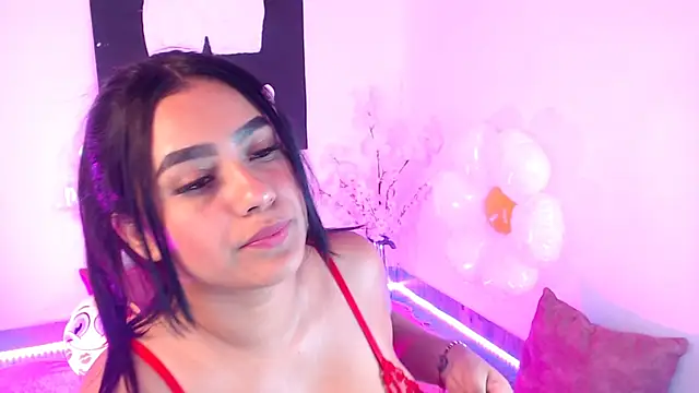 Sami-Queen Live XXX-chat