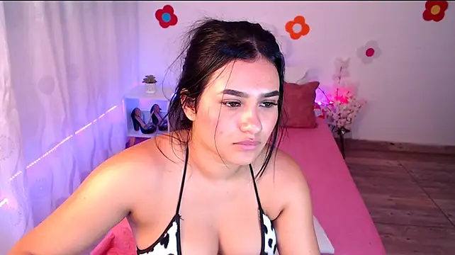 Sami-Queen Webcamshow