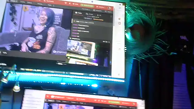 crassanova's Webcam Show