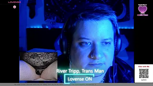 RiverTripp Pertunjukan Webcam