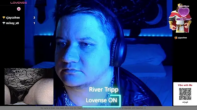 RiverTrippのウェブカメラショー