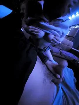 DonVergusYLaReyna's Live XXX Chat