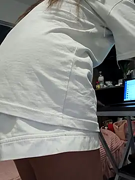 susu_baby 网络视讯表演