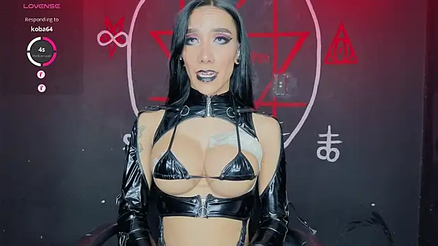 Victoriavampire666 Show in webcam
