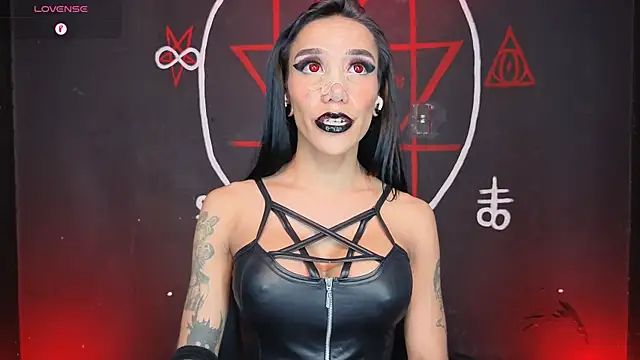 Вебкам-шоу Victoriavampire666