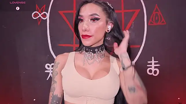Victoriavampire666 웹캠 쇼