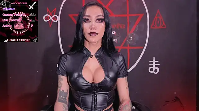 Victoriavampire666's Webcam Show